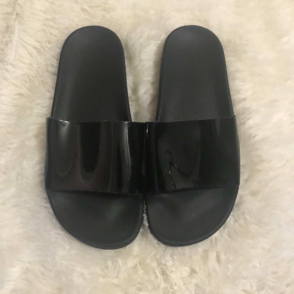 Women’s Black Slide Sandals